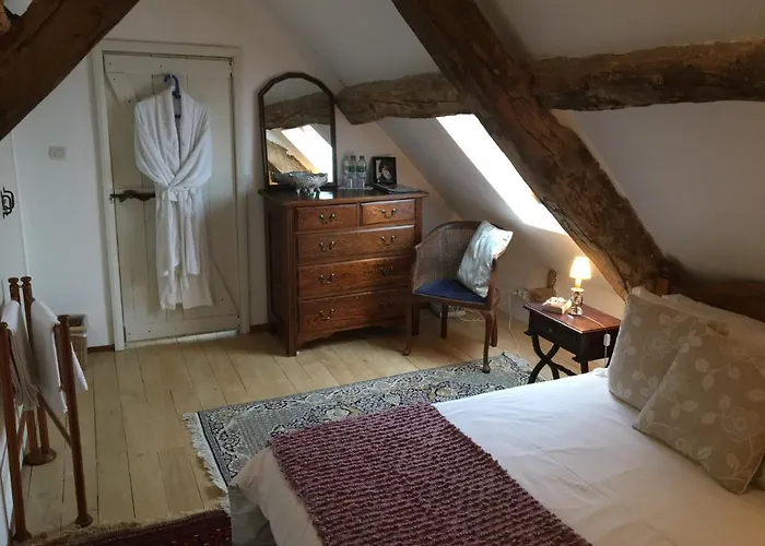 Pérard D’hotes Couette-café Caylus