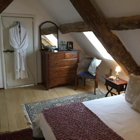 Perard D'hotes Bed & Breakfast Caylus