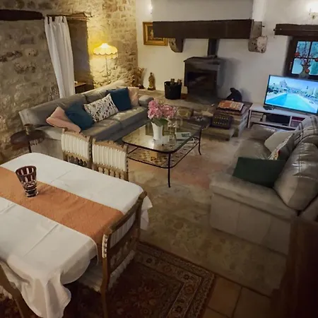 住宿加早餐酒店 Perard D'hotes