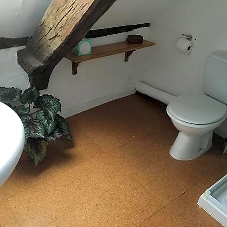 Perard D'hotes 4*
